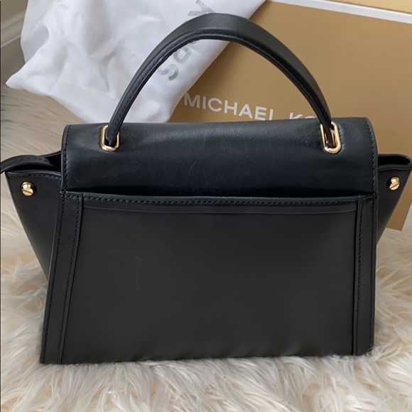 Michael Kors Hand Bag - Picture 7 of 8